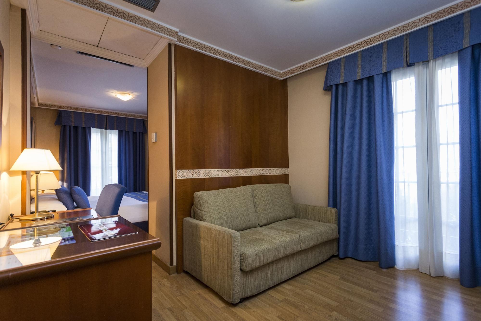 Dauro Premier Hotel