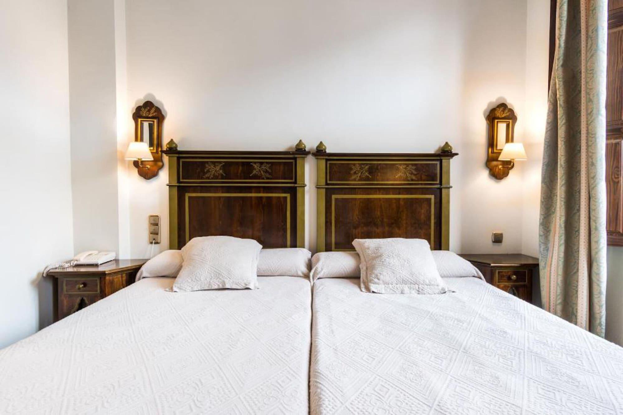 Plaza Nueva Hotel