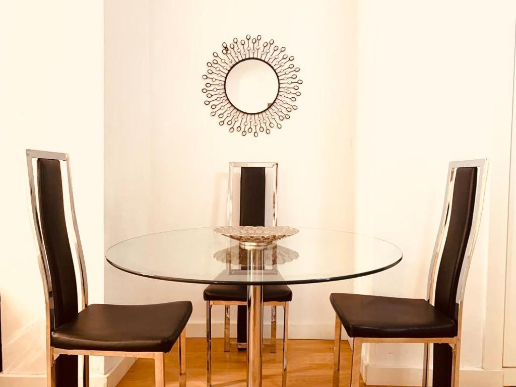 Apartamento Bonito Piso En Pleno Centro Con Parking Opcional