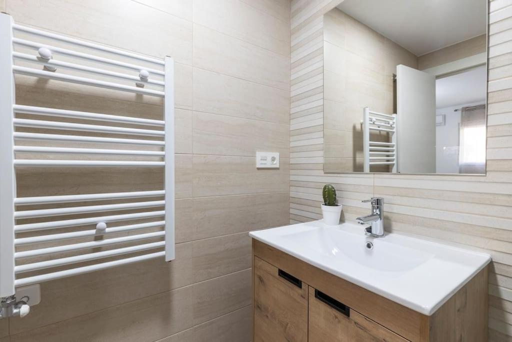 Căn hộ Neptuno Deluxe Granada