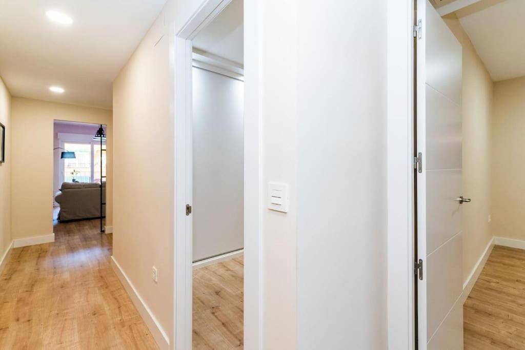 Modern Close To The City Center And Alhambra Apartment *