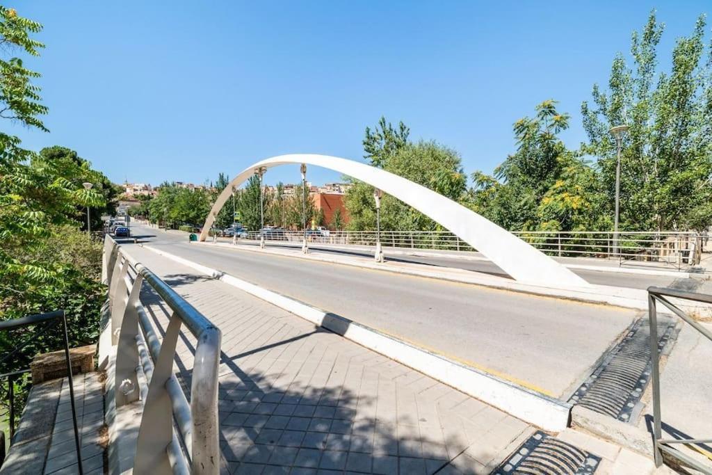 Apartment Modern Close To The City Center And Alhambra *