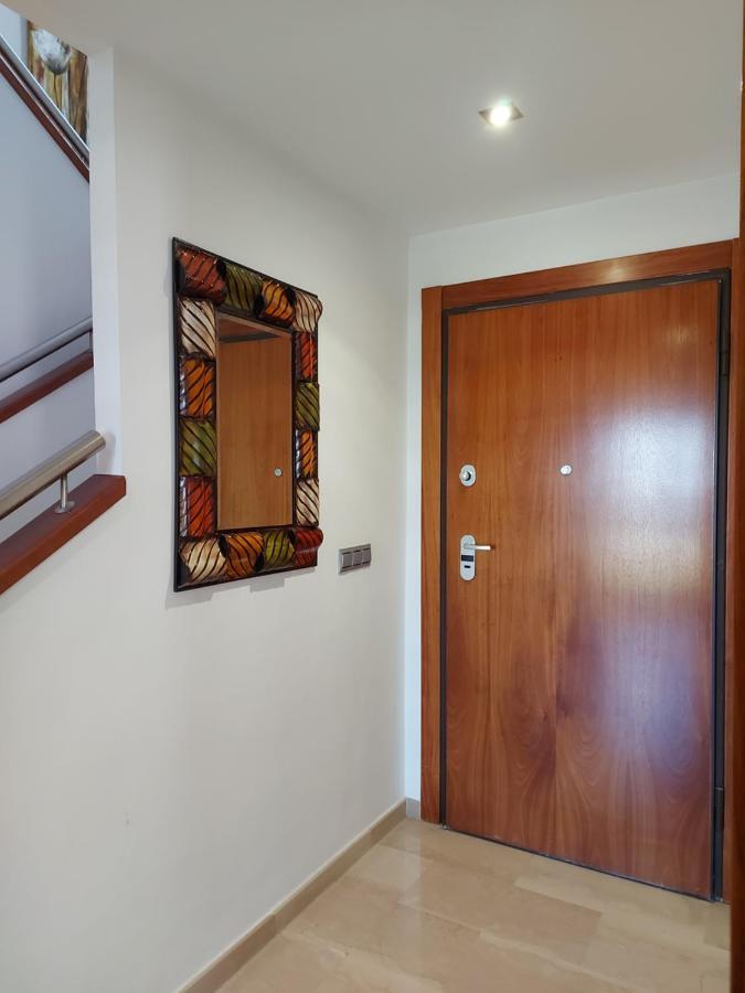 Casa En Con Vistas En Zona El Serrallo