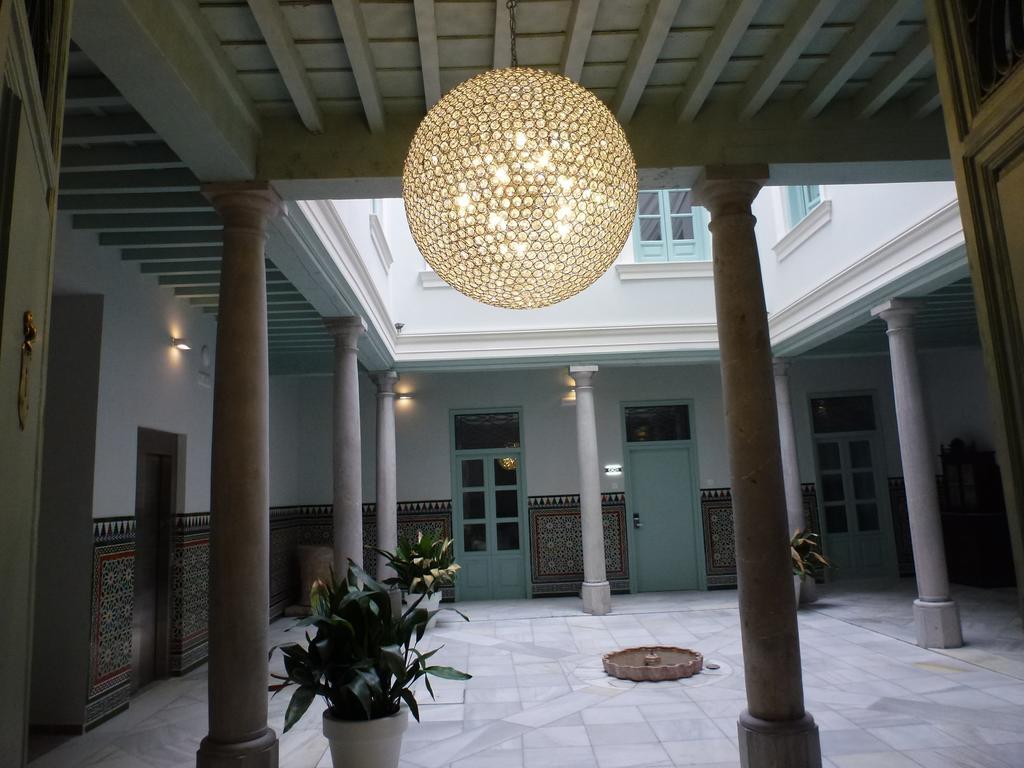Palacio Cabrera - Lillo *