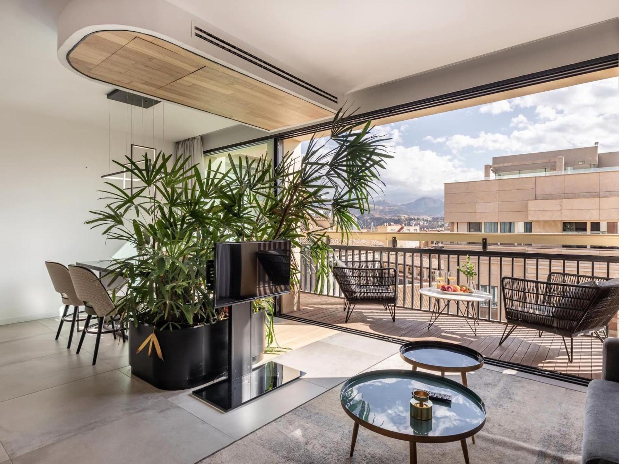 Luxury Alhambra Penthouse Collection Apartment *