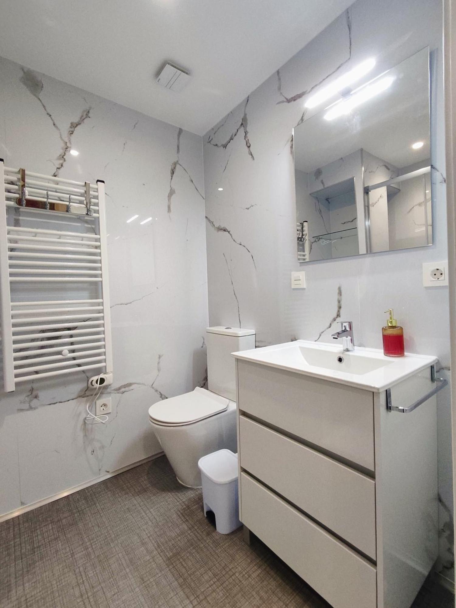 Ferola Homes Căn hộ *