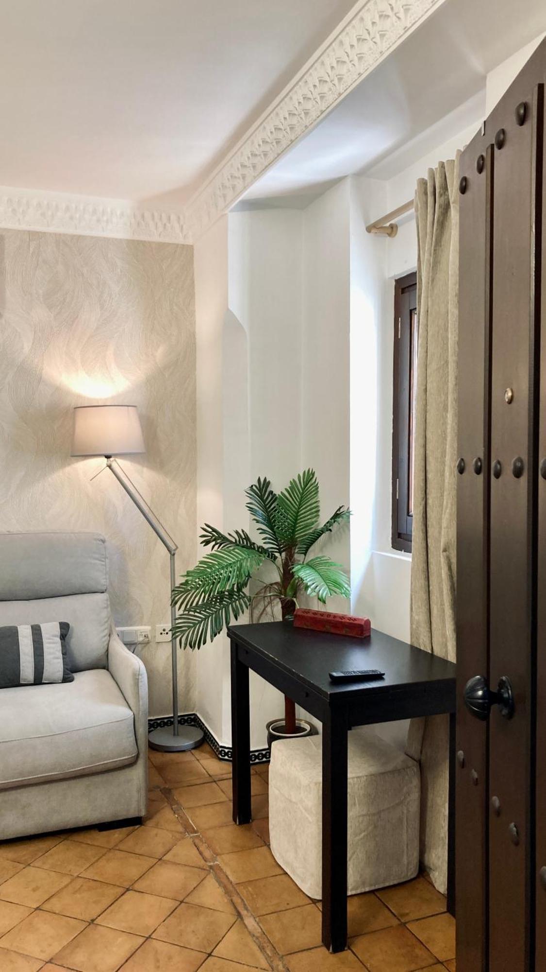 Apartment Adanar-apartamentos Muralla Ziri *