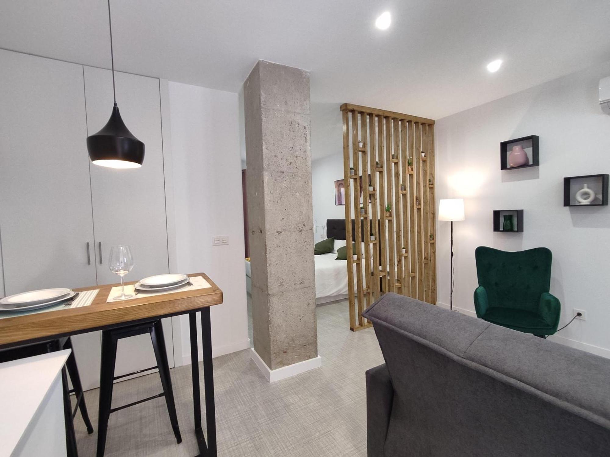 Ferola Homes Căn hộ *