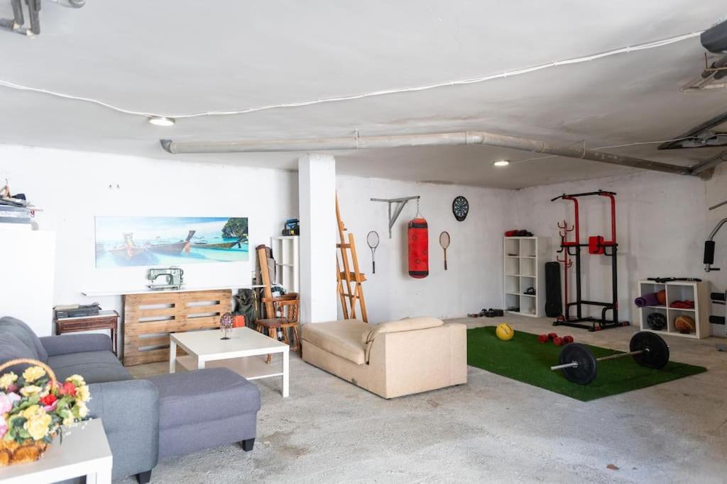 Casa Con Piscina Nhà nghỉ Granada