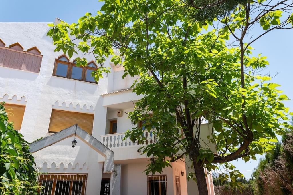 Nhà nghỉ Casa Con Piscina *