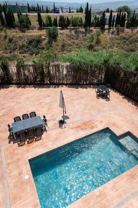 Nhà nghỉ Casa Con Piscina Granada