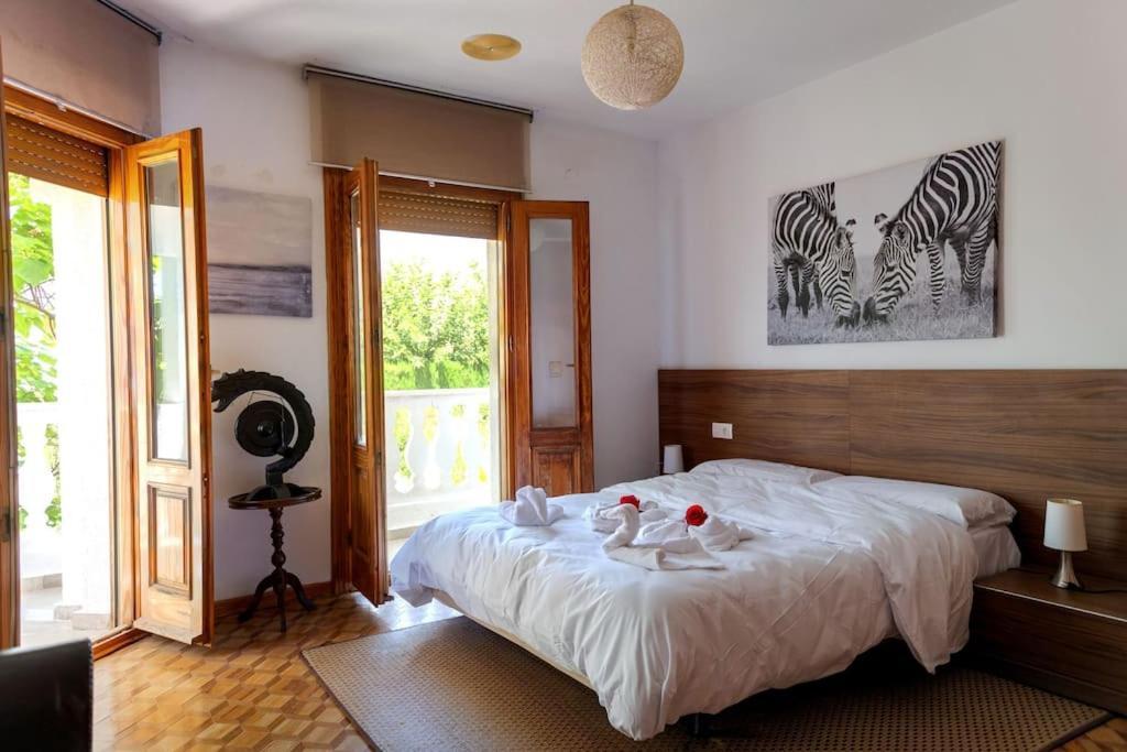 Casa Con Piscina Nhà nghỉ Granada