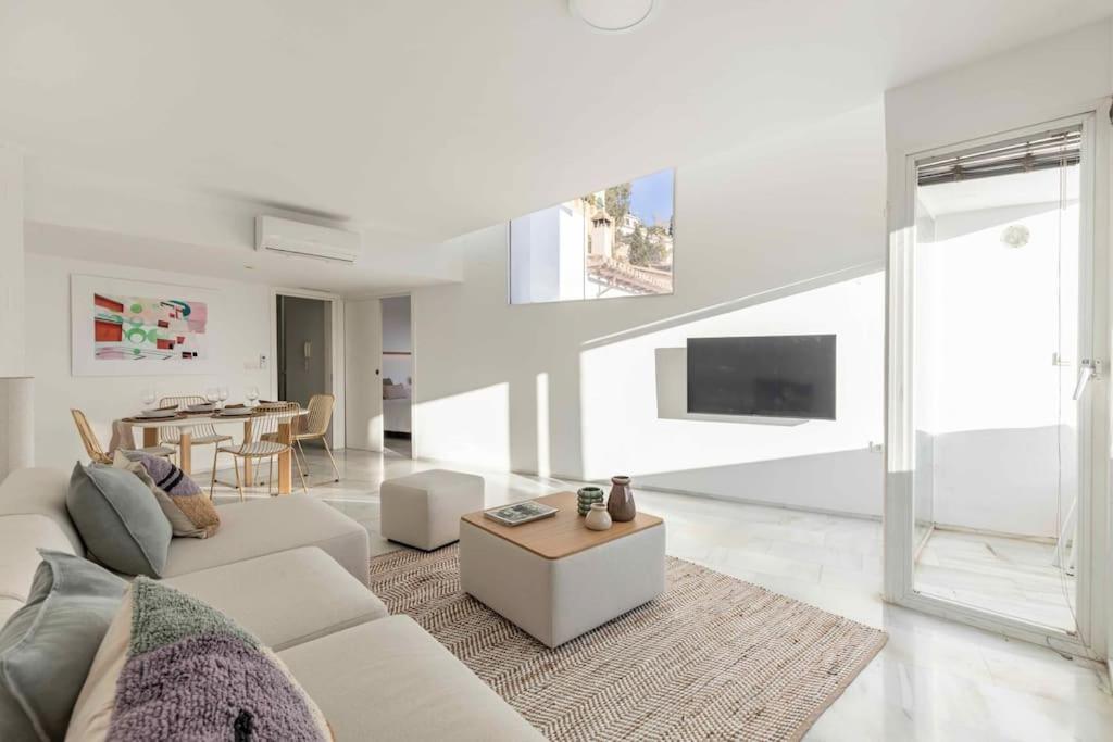 Mywhitewall Realejo