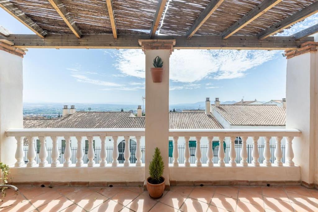 Casa Luna - Townhouse In With Open Terrace * Granada