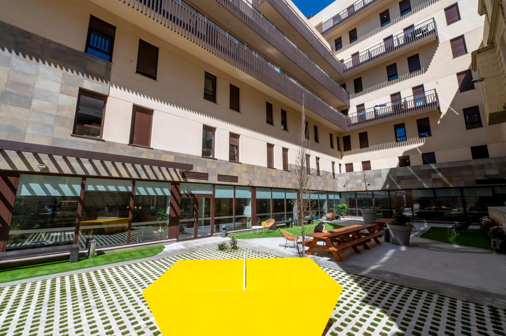 Residencia Bravo Students