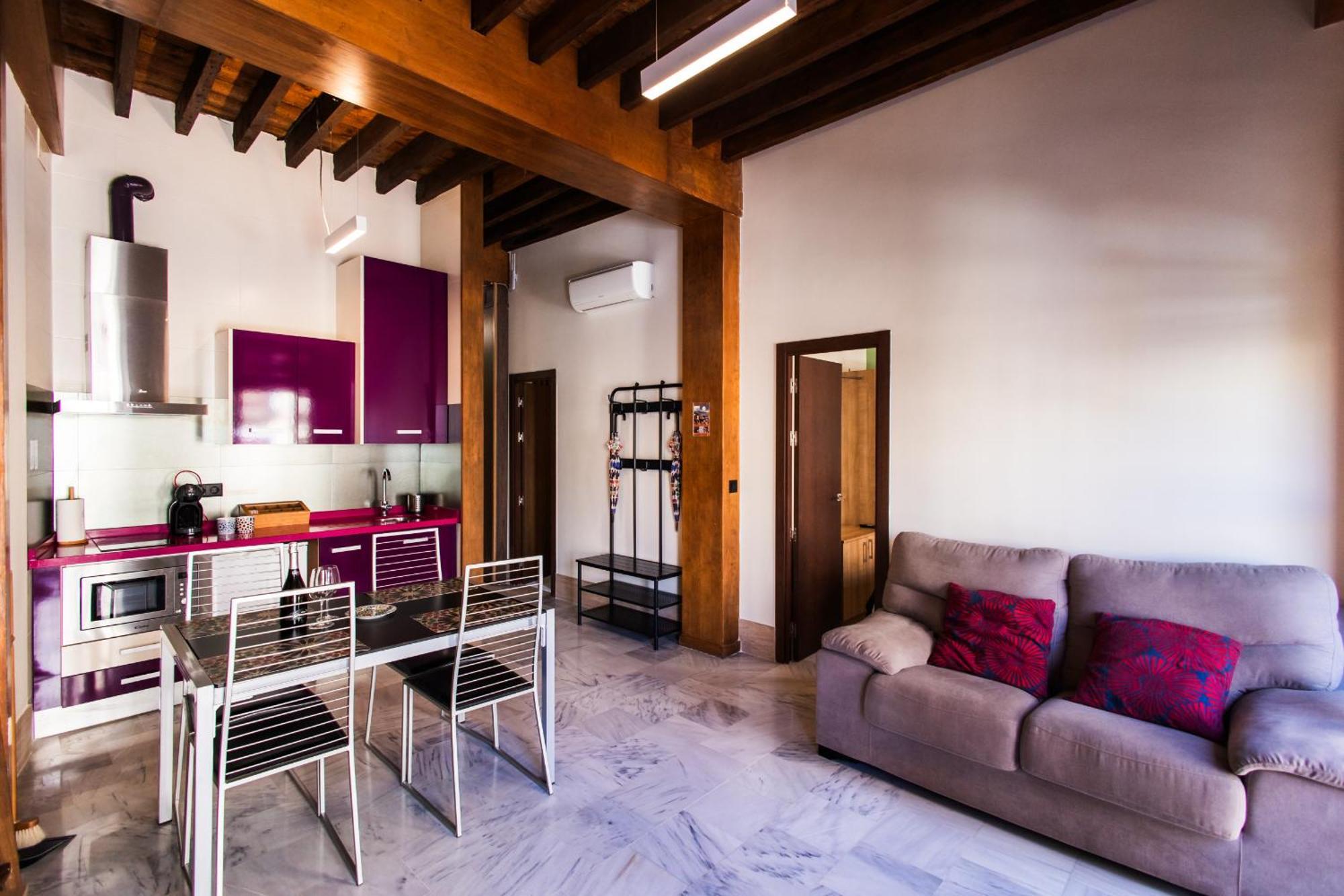 Apartamento Reyes Católicos