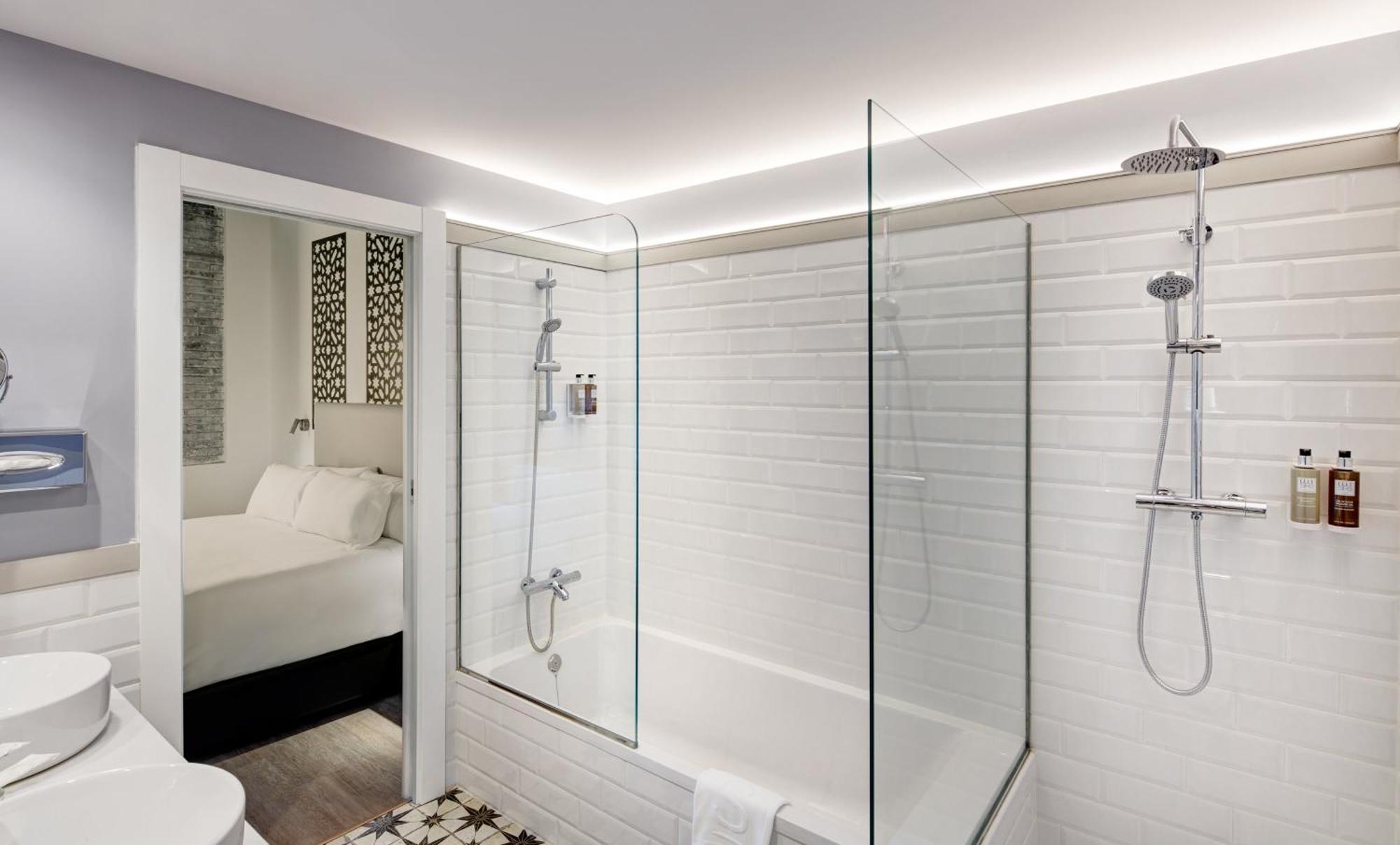 Aparthotel Sercotel 4*
