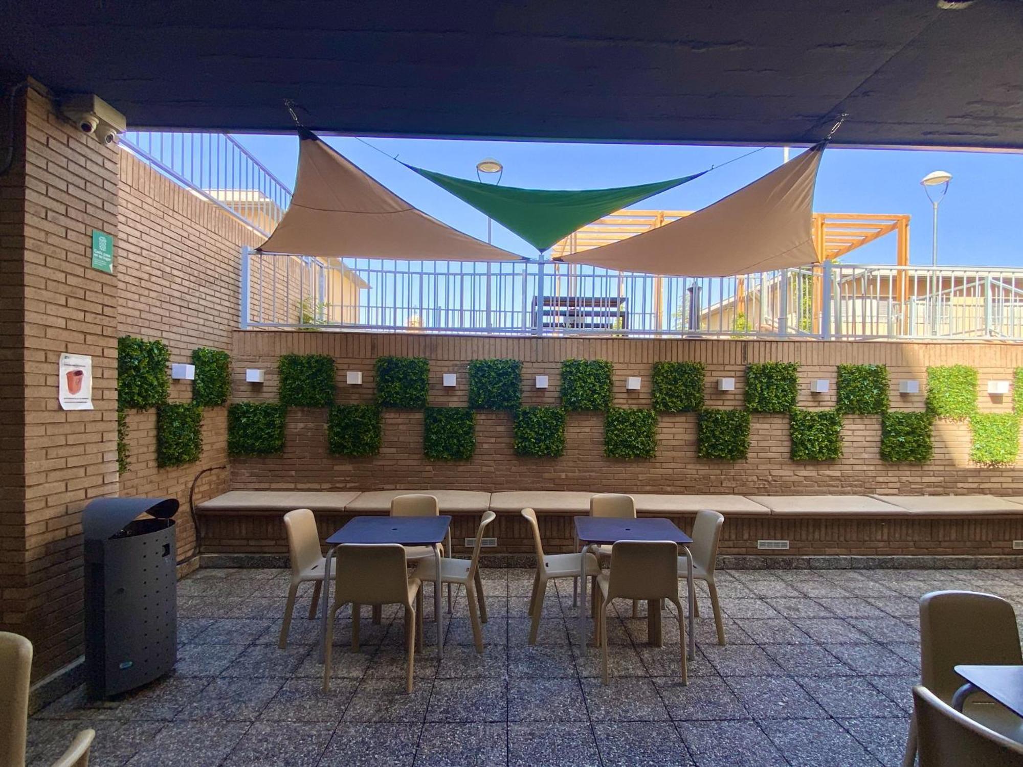 Resa Emperador Carlos V Hostel