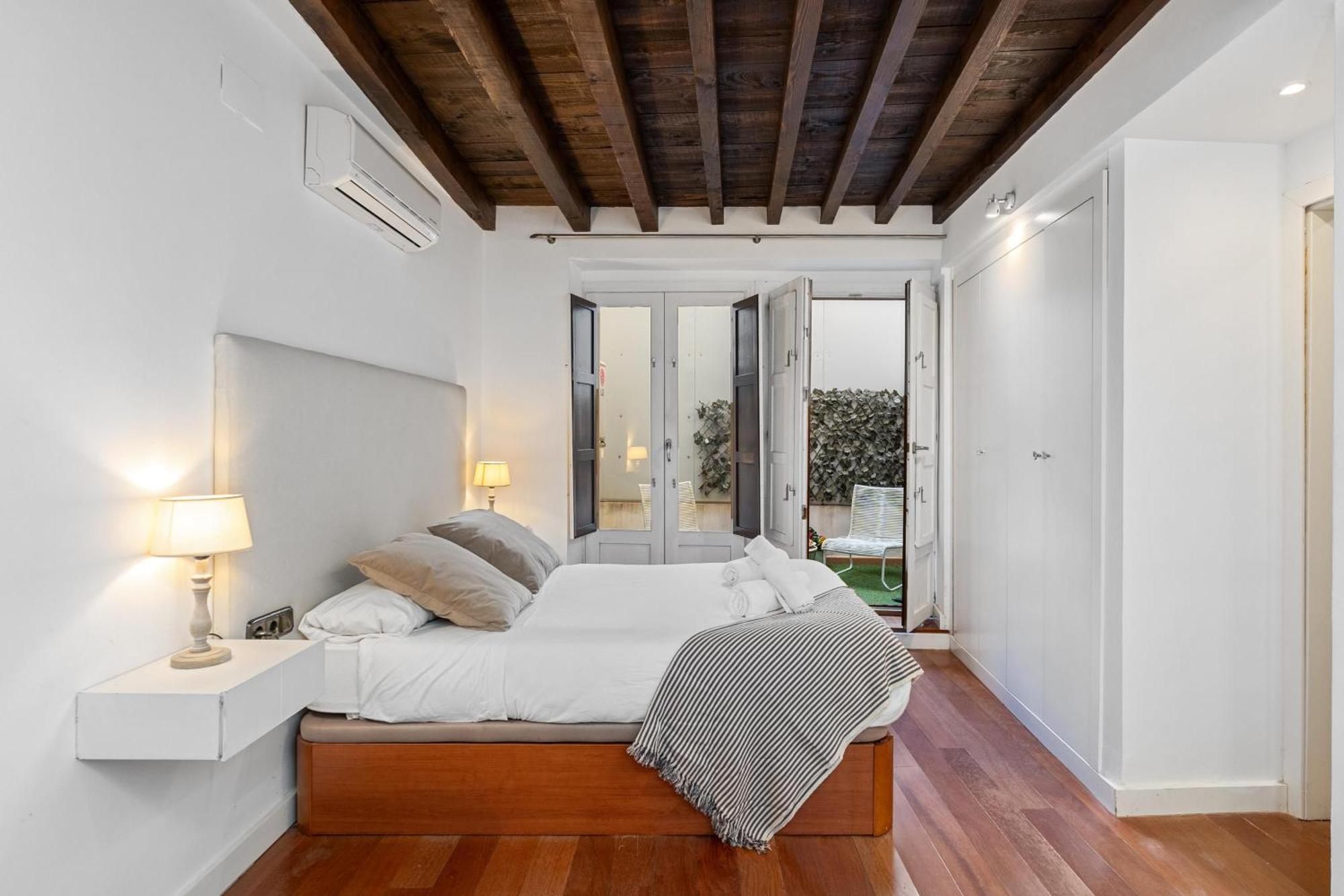 Home4u Duplex By The Cathedral * Granada
