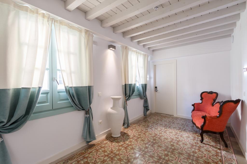 Palacio Cabrera - Lillo Apartment *