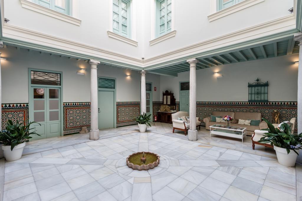 Palacio Cabrera - Lillo Apartment *