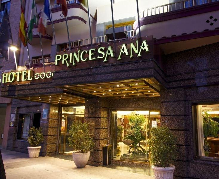 Princesa Ana 4* Granada