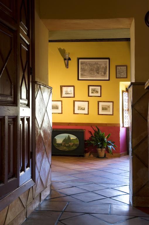 Hotel Carmen De Los Chapiteles 3*