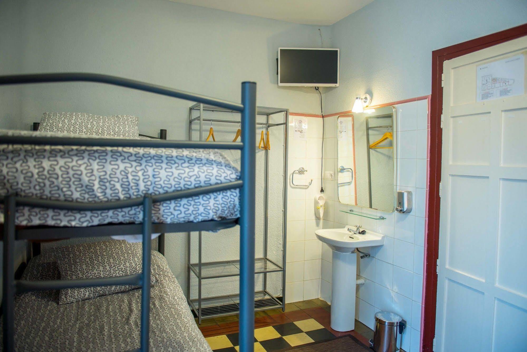 Pension Venecia Gomerez * Granada
