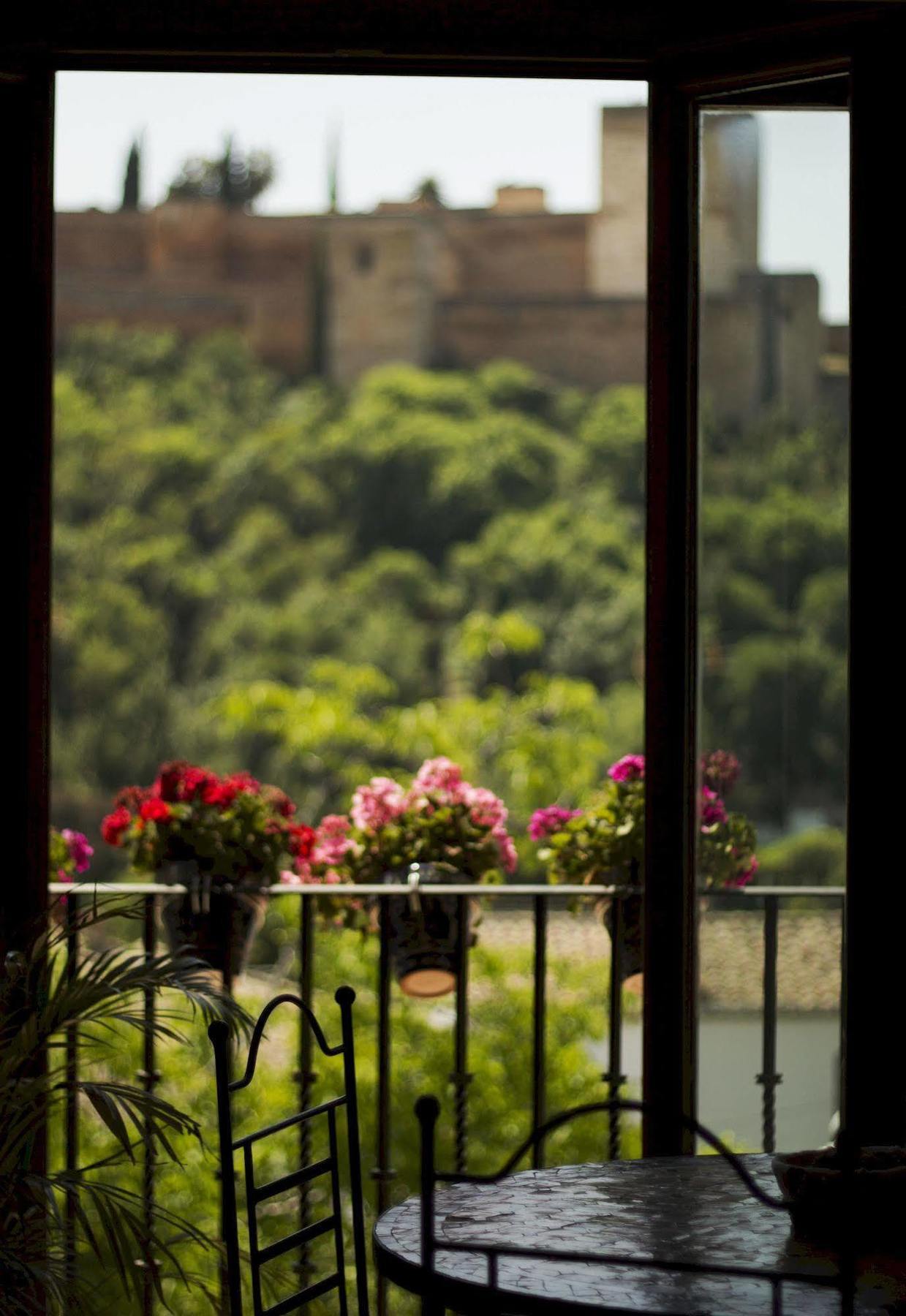 Casa Bombo 3*