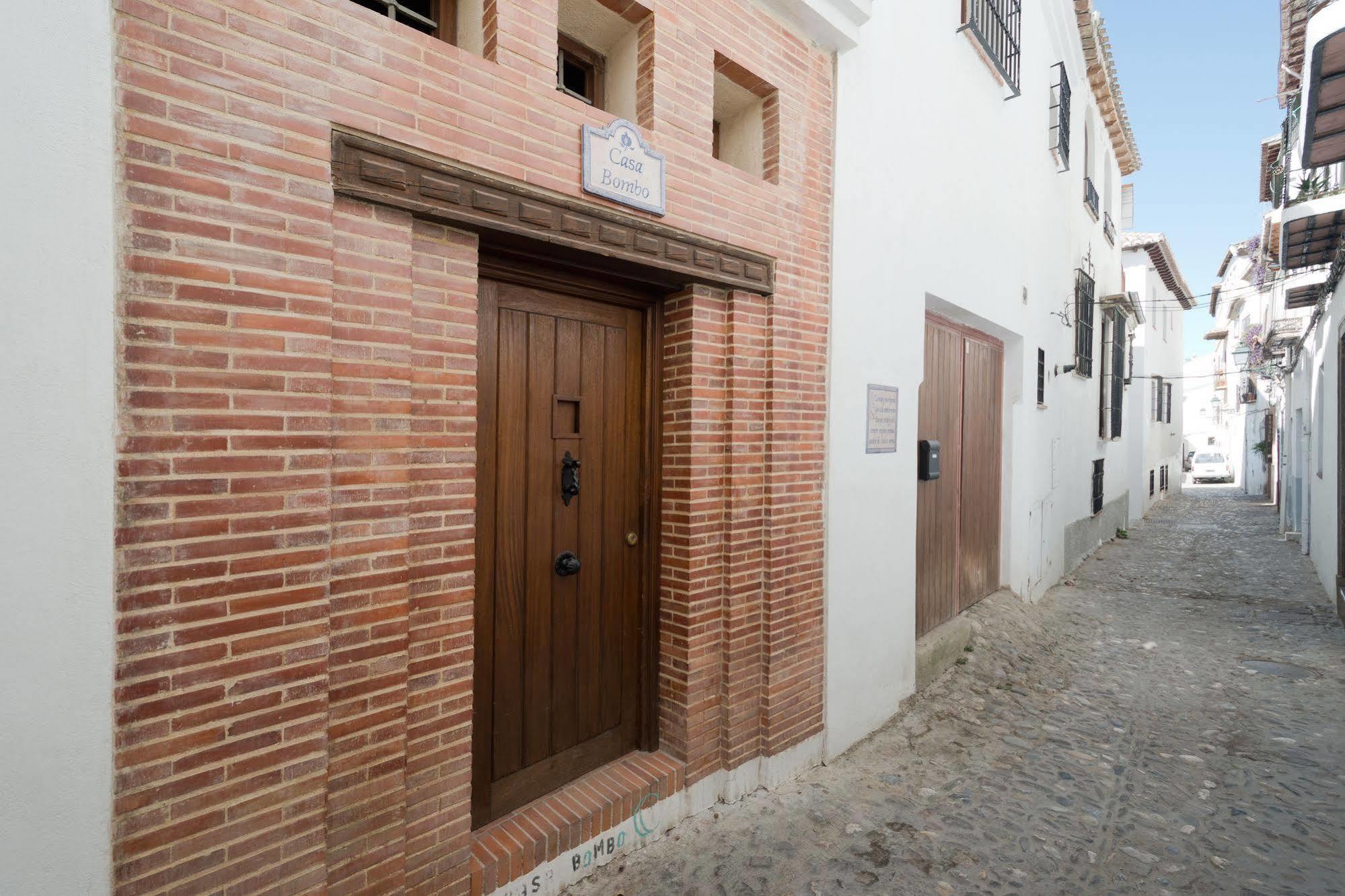 Casa Bombo 3* Granada
