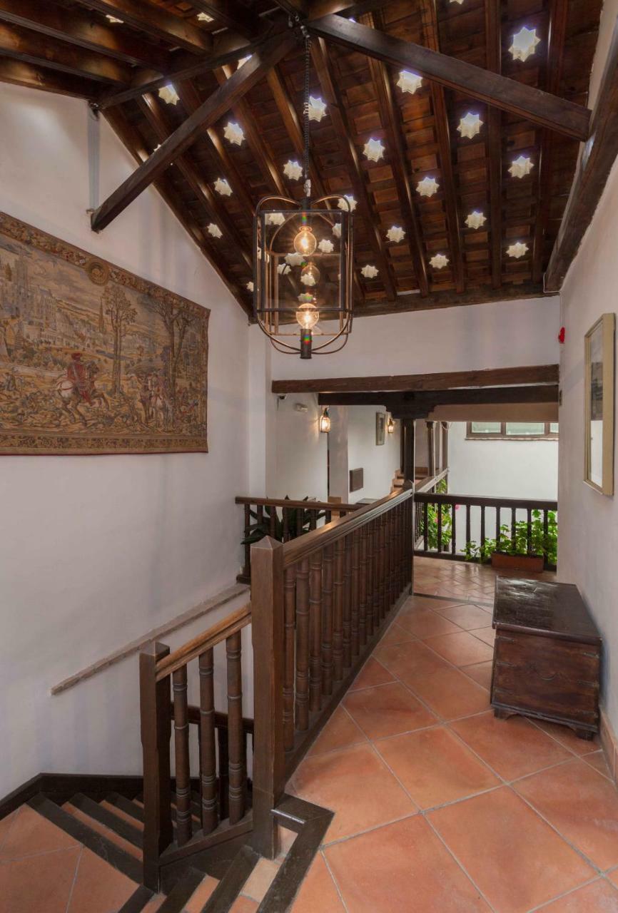 Casa Del Capitel Nazari 3* Granada