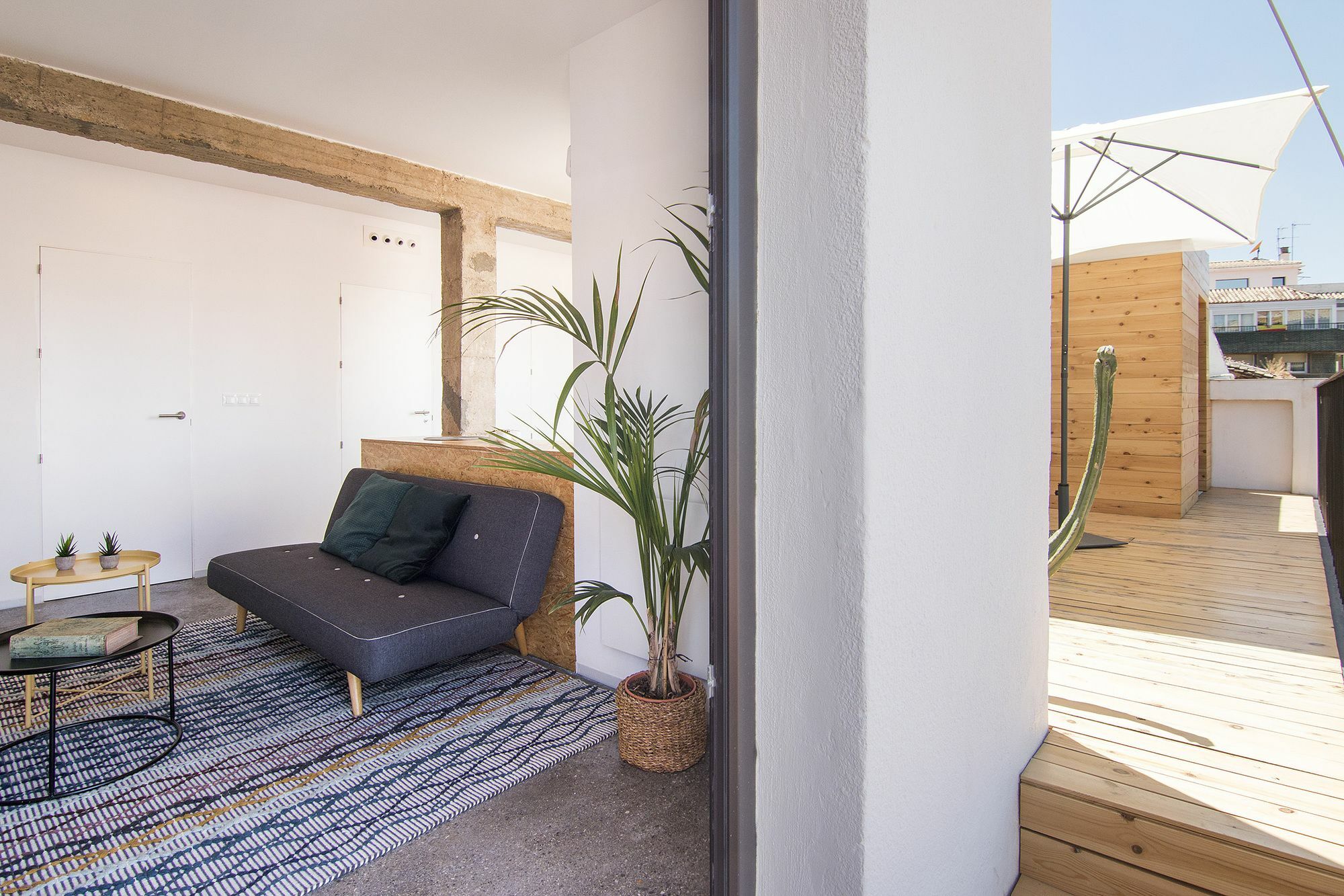 Chezmoihomes Penthouse *