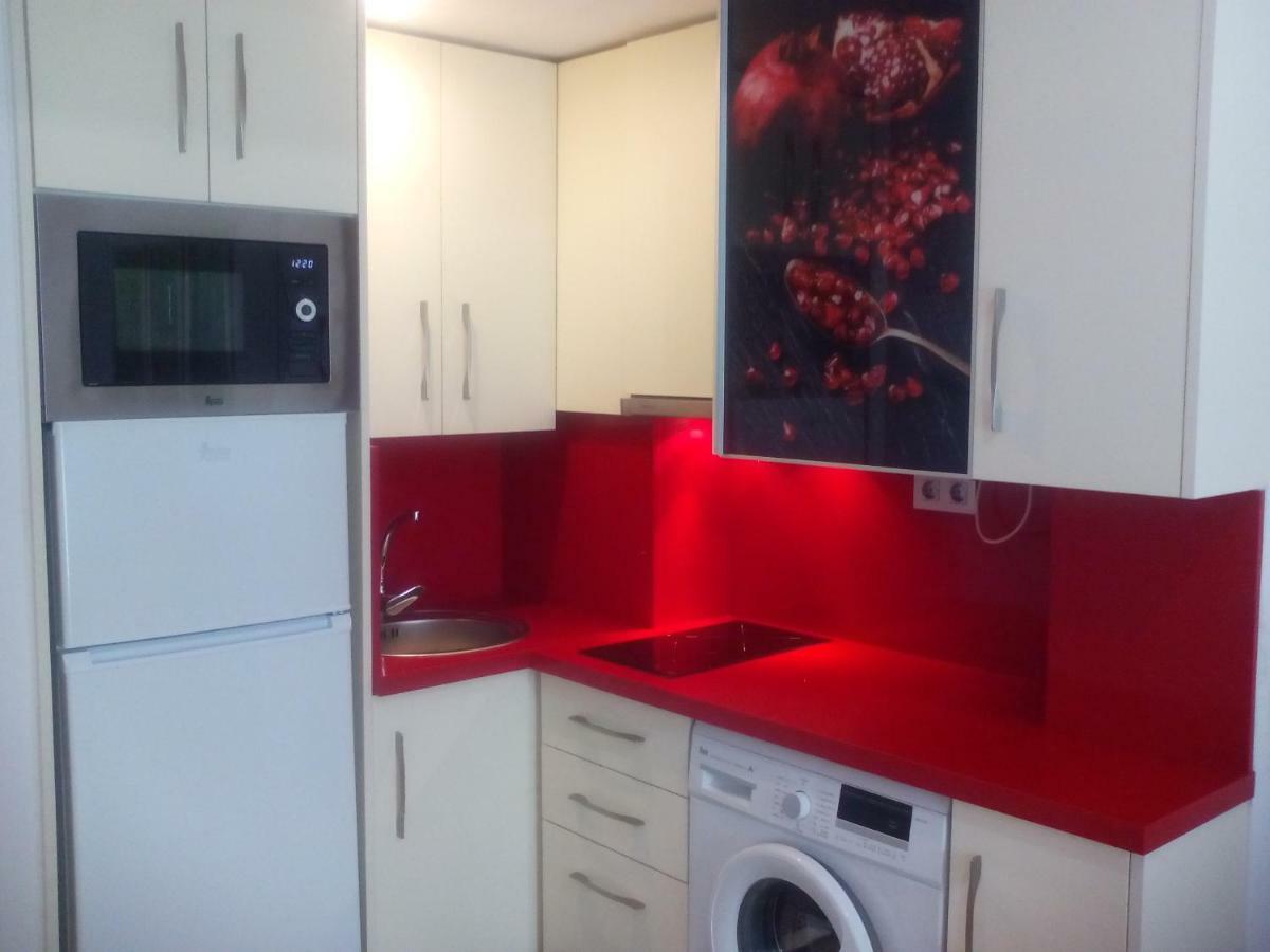 New La Apartment *
