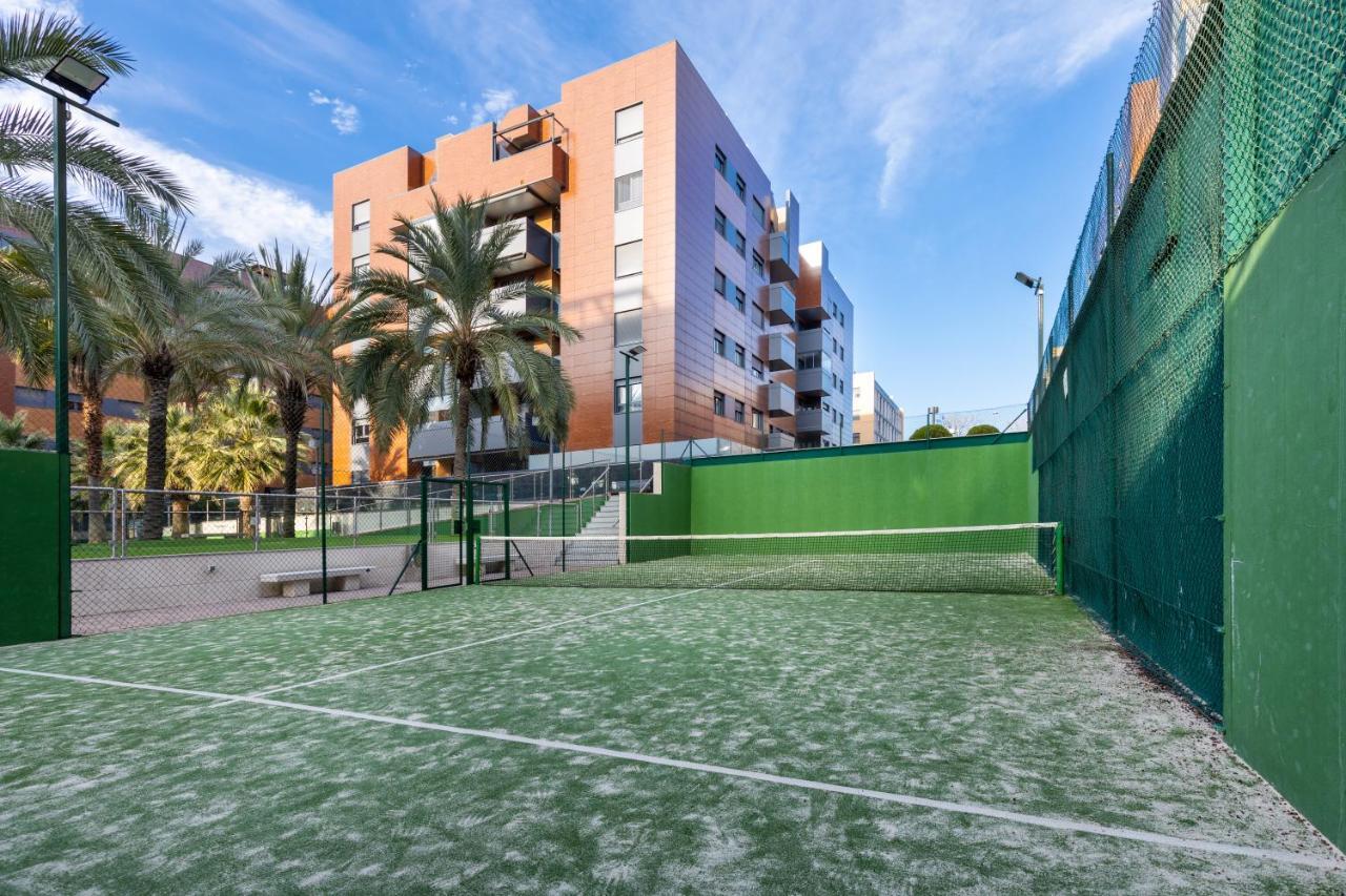 Apartamento Cris Ii,emir 1-piscina Gym&parking, Parque De Las Ciencias Granada