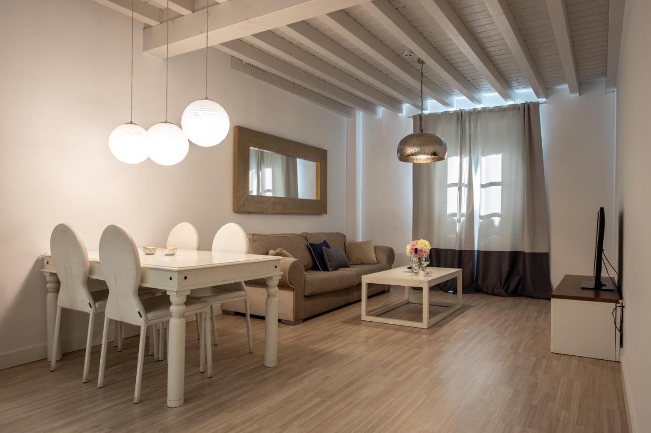 Palacio Cabrera - Lillo Apartment Granada